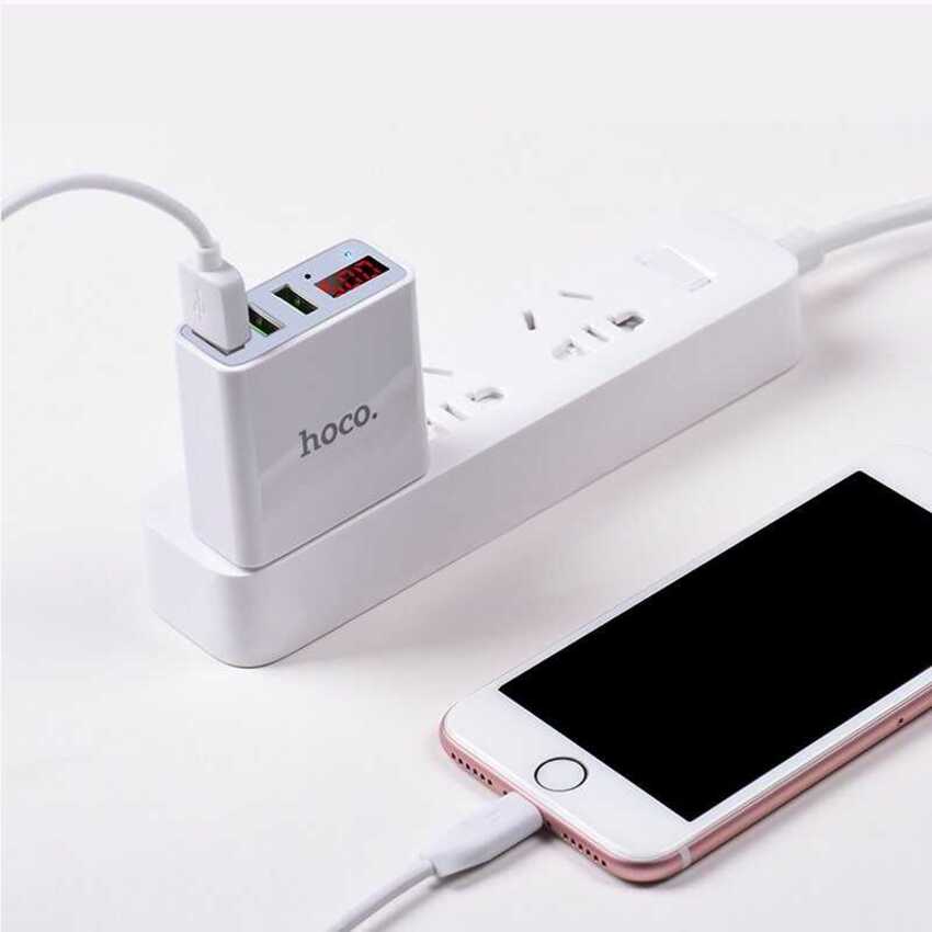 Cốc Sạc Nhanh Hoco C15 chính hãng với 3 cổng Usb – Công nghệ mới bảo vệ an toàn 7 chức năng – Củ Sạc Đa Năng có màn hình Led đo dòng điện