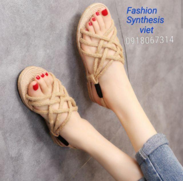 Dép hè cho bạn nữ