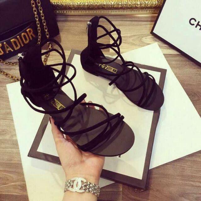 Sandal dây kéo