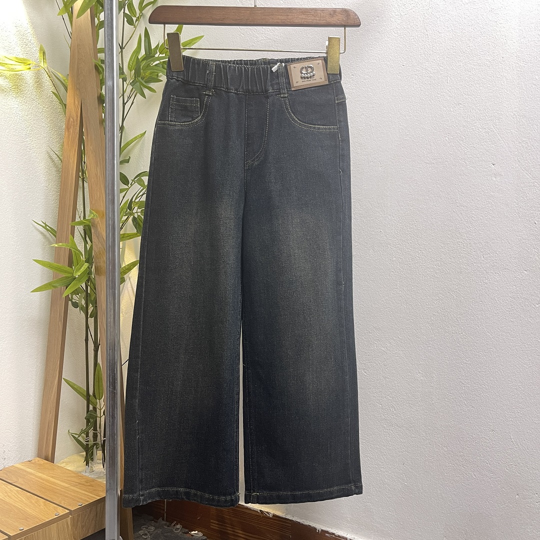 Quần jean bé gái size đại ống sớ 7-14 tuổi thêu và đính LOGO vải co giãn dáng thời trang
