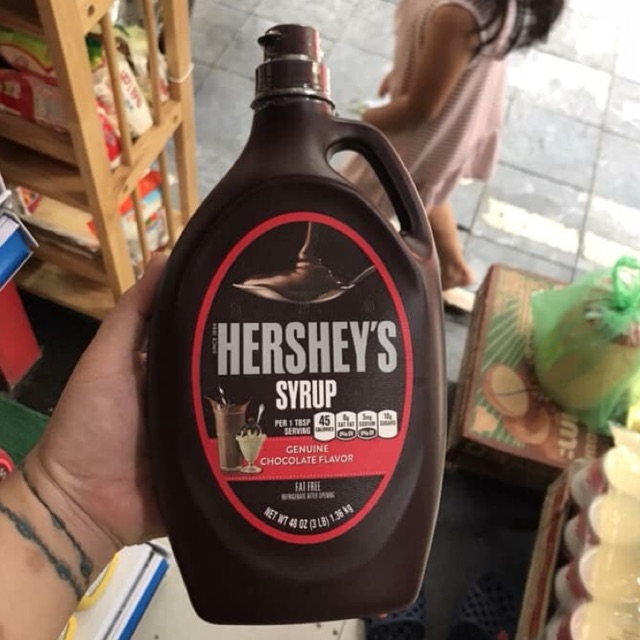 Siro Hershey's Syrup Chocolate Flavor 680g