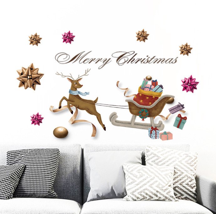 Decal trang trí Noel - Chú nai nâu kéo xe quà