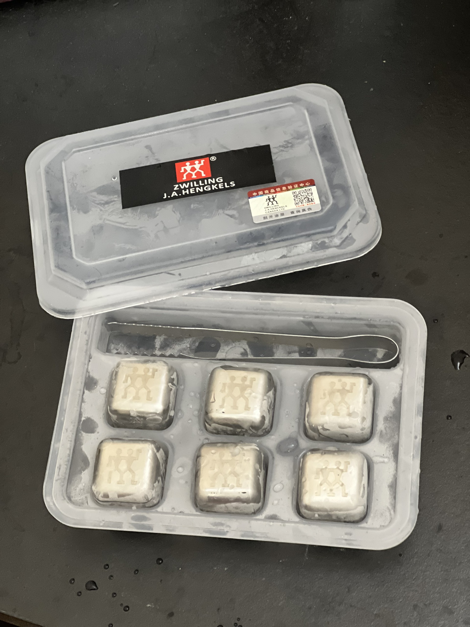 Đá vĩnh cửu zwillinng