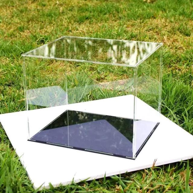Hộp mica lắp ghép trưng bày mô hình chống bụi bẩn đế xanh dương