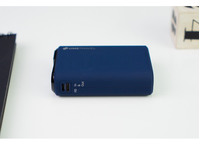 Pin sạc dự phòng Quick Charge Li-polymer 10000mAH UMETRAVEL TRIP10000 - Hàng Chính Hãng