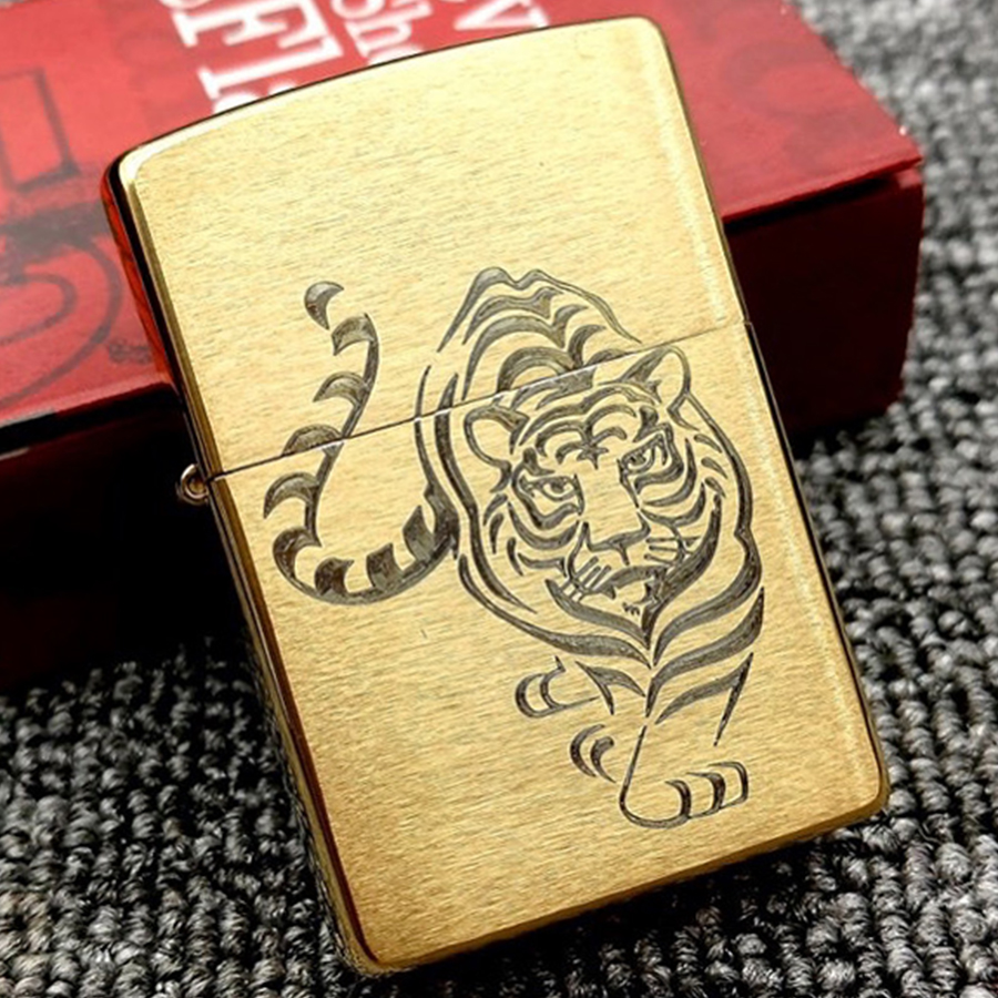 Bật Lửa Zippo 204B Khắc Logo Thuốc Lá Craven A 03 – Zippo 204B.Craven03