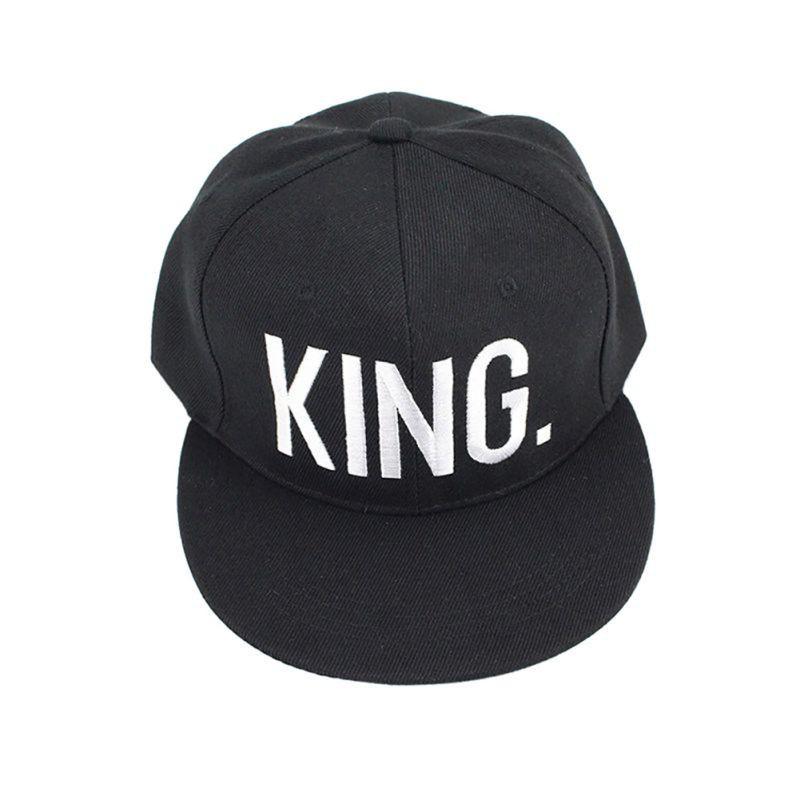 Mũ lưỡi trai thêu chữ KING / QUEEN cho cặp đôi