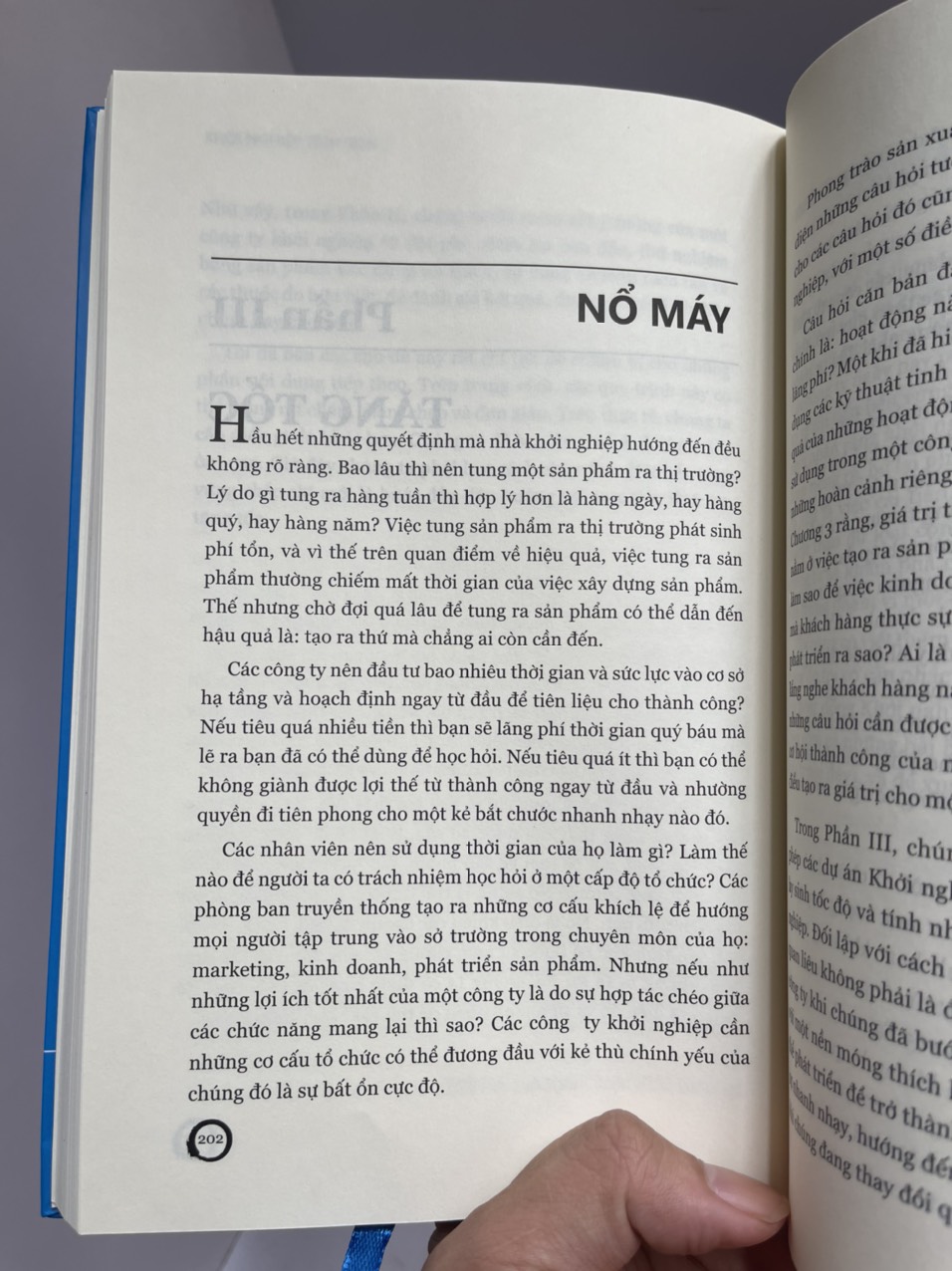 KHỞI NGHIỆP TINH GỌN – Eric Ries – Nguyễn Dương Hiếu, Trịnh Hoàng Kim Phượng, Đặng Nguyễn Hiếu Trung dịch – PACE Books - NXB Tổng Hợp Thành Phố Hồ Chí Minh.