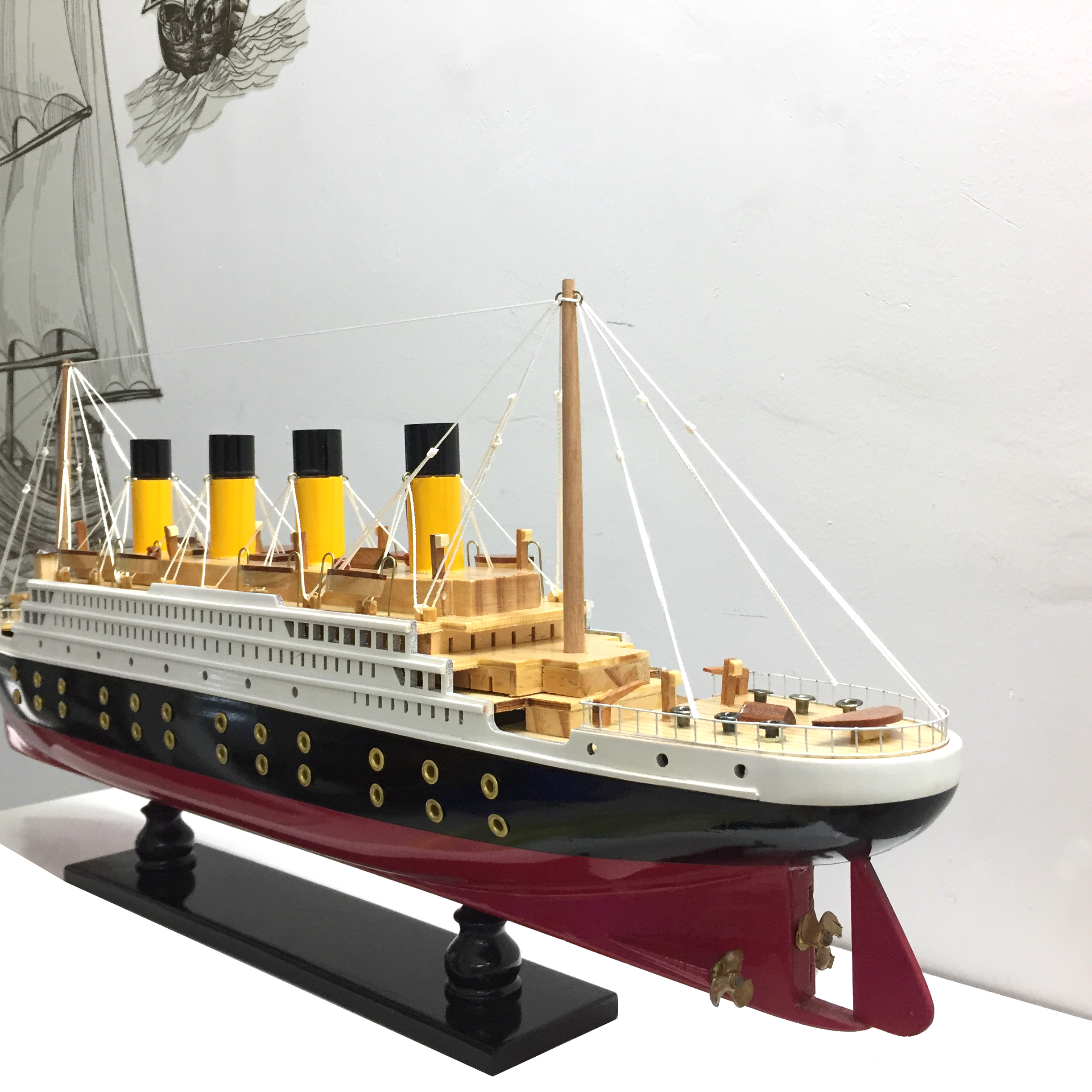 Mô Hình Du Thuyền Gỗ RMS Titanic (Thân 60cm - Gỗ Sơn)