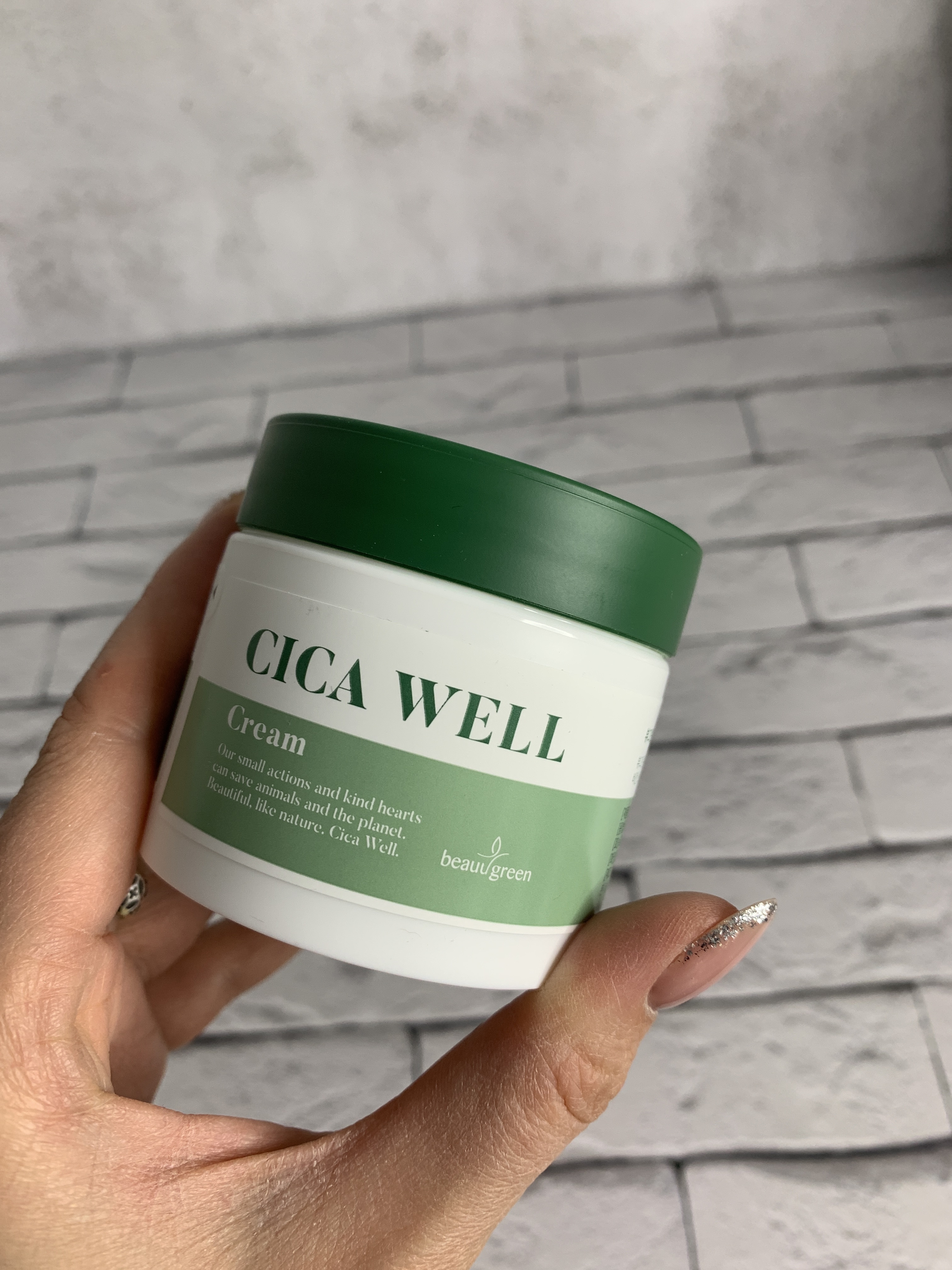 Kem dưỡng ẩm làm dịu da Beauugreen Cica Well Cream 50ml