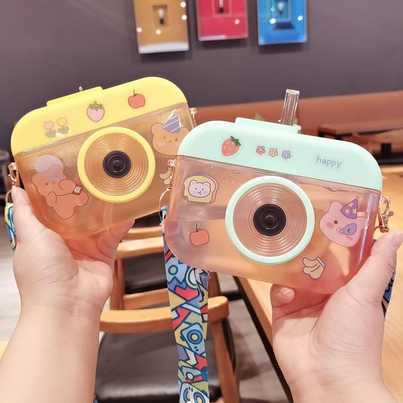 Bình nước hình máy ảnh cực cute 400ml có dây đeo đáng yêu kèm hình dán sticker xinh xắn