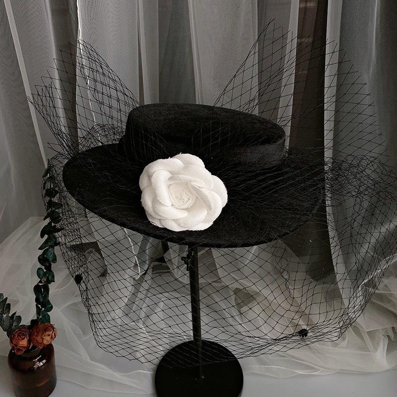 Mũ cổ điển đen đính Hoa hồng trắng phối lưới phong cách mới Giangpkc SP2219521