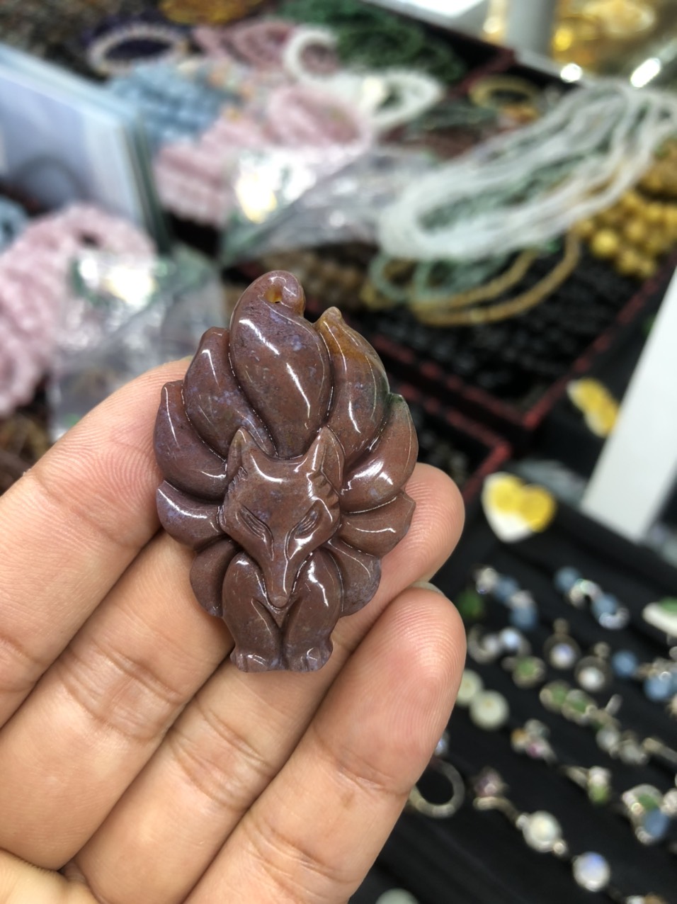 Mặt dây chuyền Hồ Ly phong thủy đá ngọc băng tảo