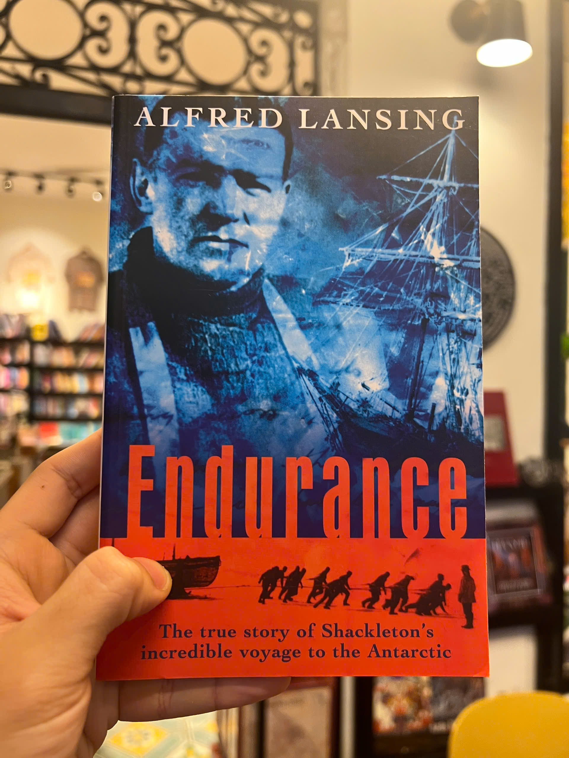Sách - Endurance: Shackleton's Incredible Voyage by Alfred Lansing | Adventure/ Biography/ Ngoại văn