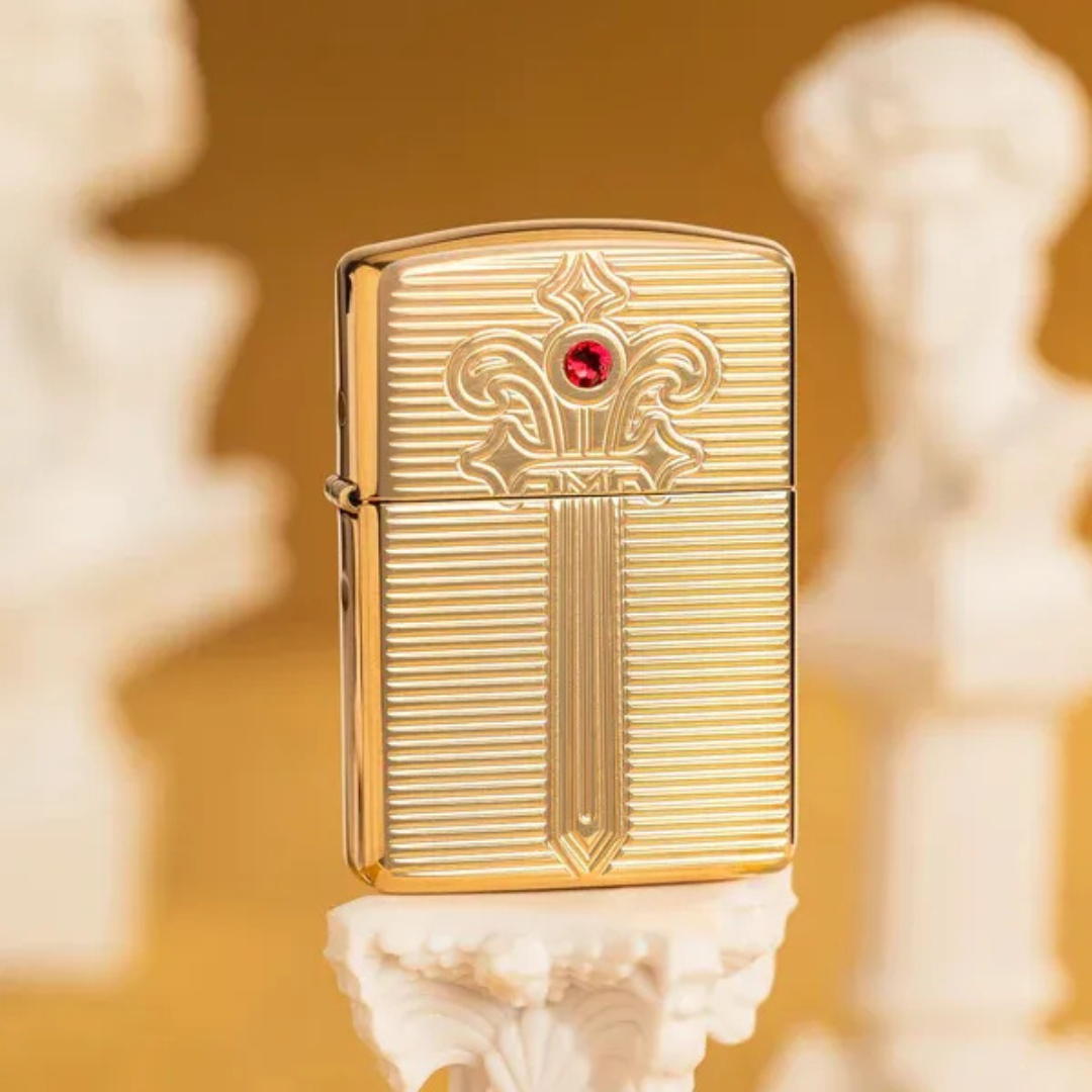 Bật Lửa Zippo Armor Royal Saber Design – Zippo High Polish Brass Khắc Sâu Deep Carve Đính Đá Ruby Chính Hãng USA