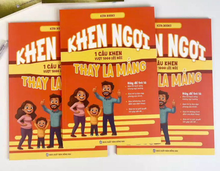 Sách - Khen Ngợi Thay La Mắng - Kita Books