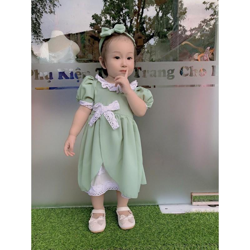 Váy xanh công chúa kèm turban cho bé