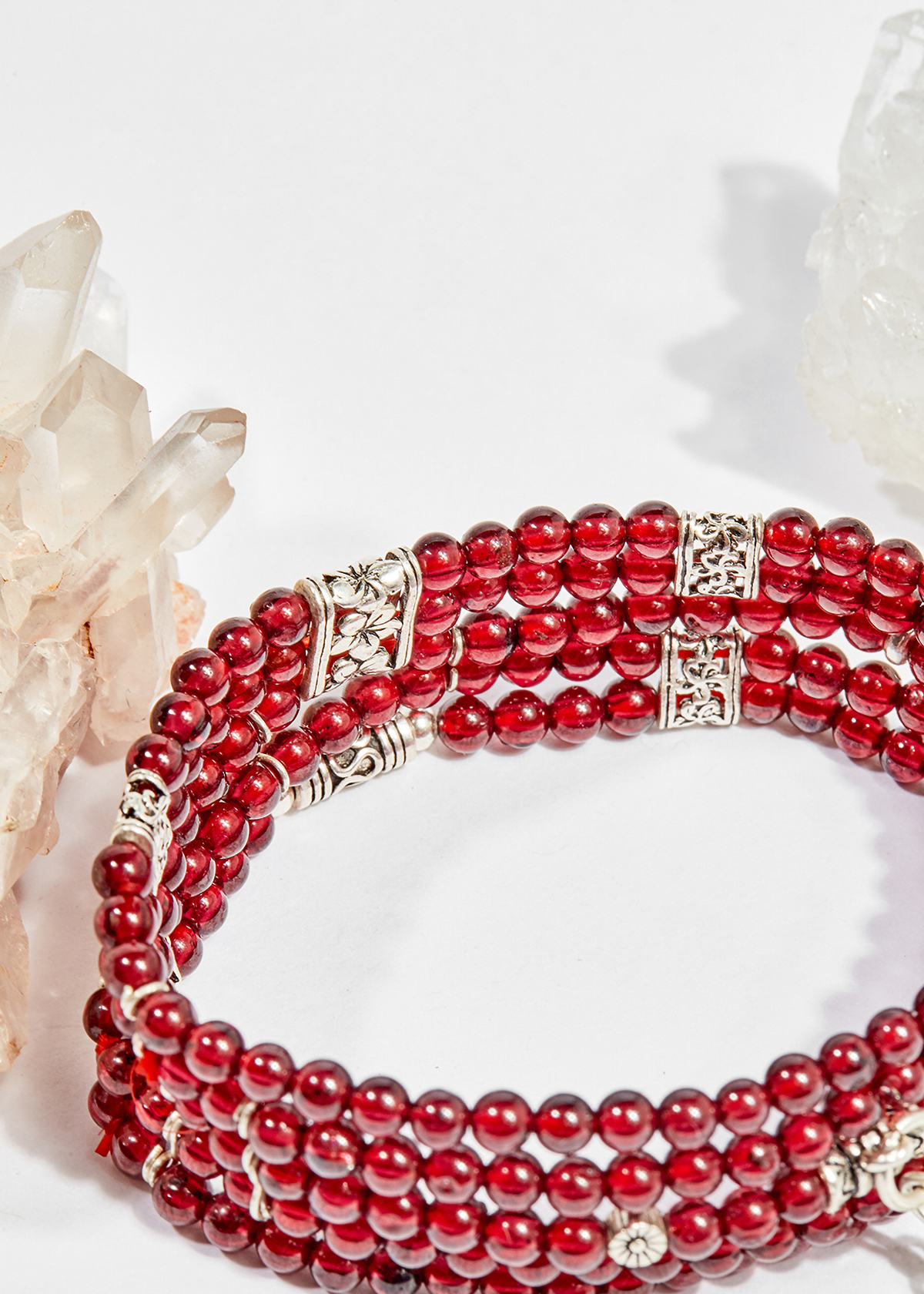 Vòng chuỗi hạt đeo tay 5 line đá garnet 4mm mệnh hỏa , thổ - Ngọc Quý Gemstones