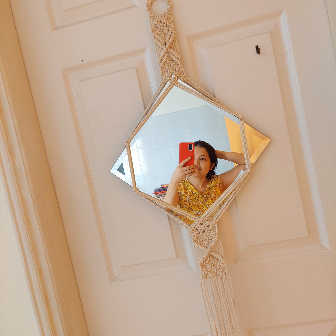 Gương trang trí phôi Bỉ treo dây macrame mirror