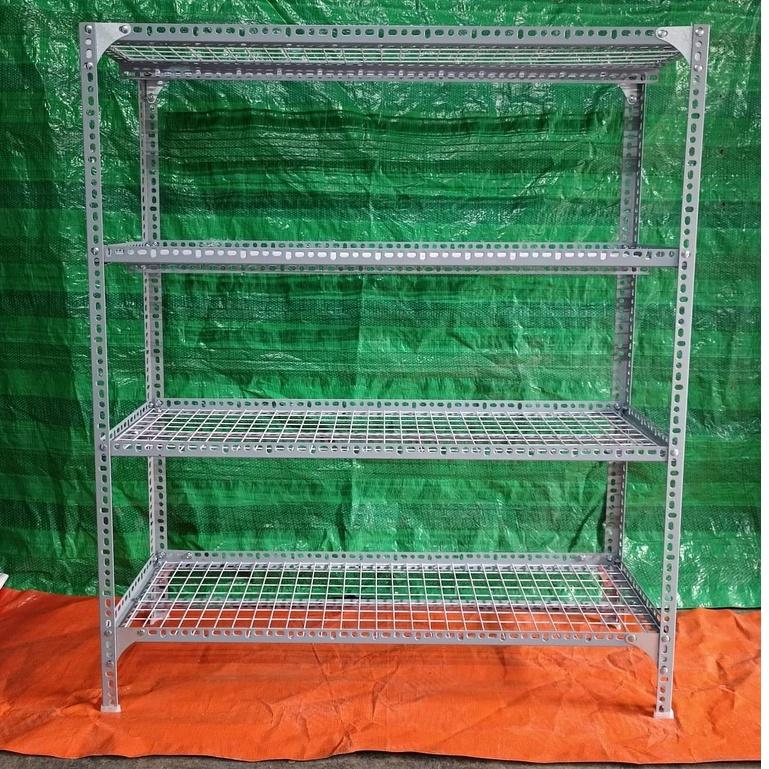 Kệ sắt v lỗ (lưới sắt ô vuông ) rộng 40cm x dài 1,5M ,Cao từ 60cm đến 1,5m ,Nhiều tầng kệ