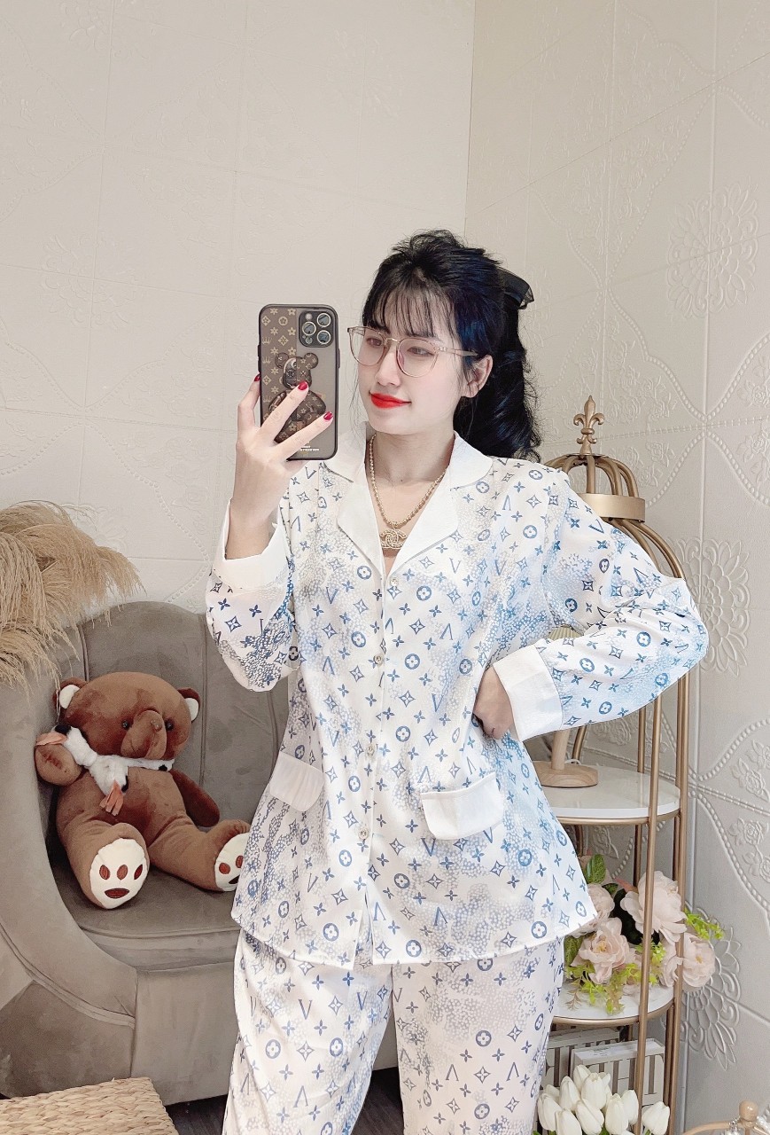 Bộ pijama lụa cao cấp mềm mịn thiết kế sang chảnh, mặc nhà hay dạo phố siêu chất