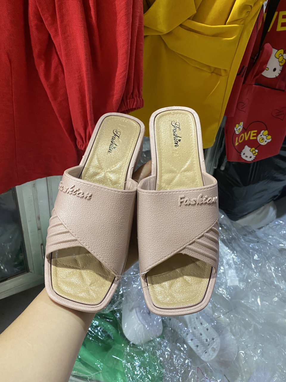 Dép nhựa đế cao nữ mềm nhiều mẫu(2059_2069) size 36-40