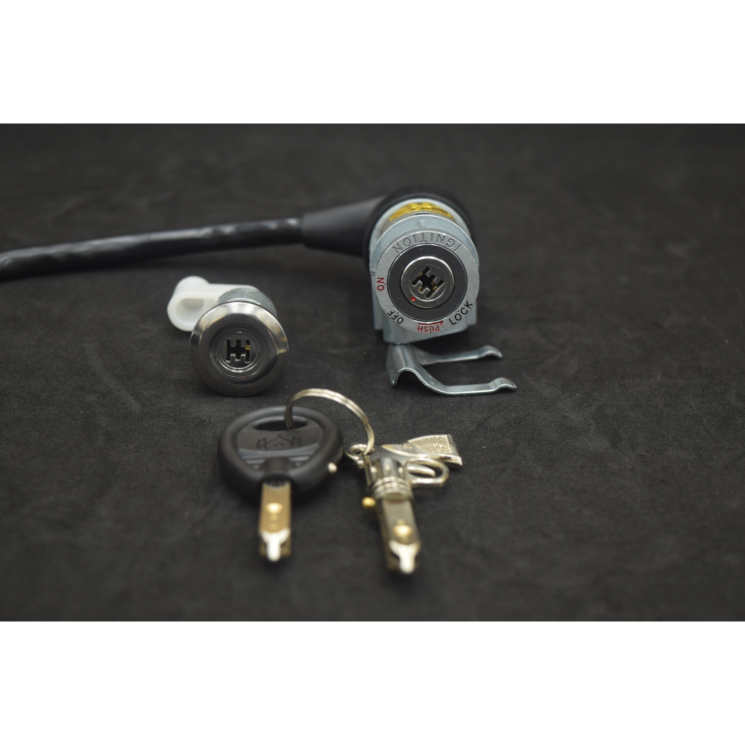 Bộ ổ khóa CHỐNG TRỘM 6 cạnh dành cho WAVE ANPHA, WAVE 100, 110, ZX THÁI