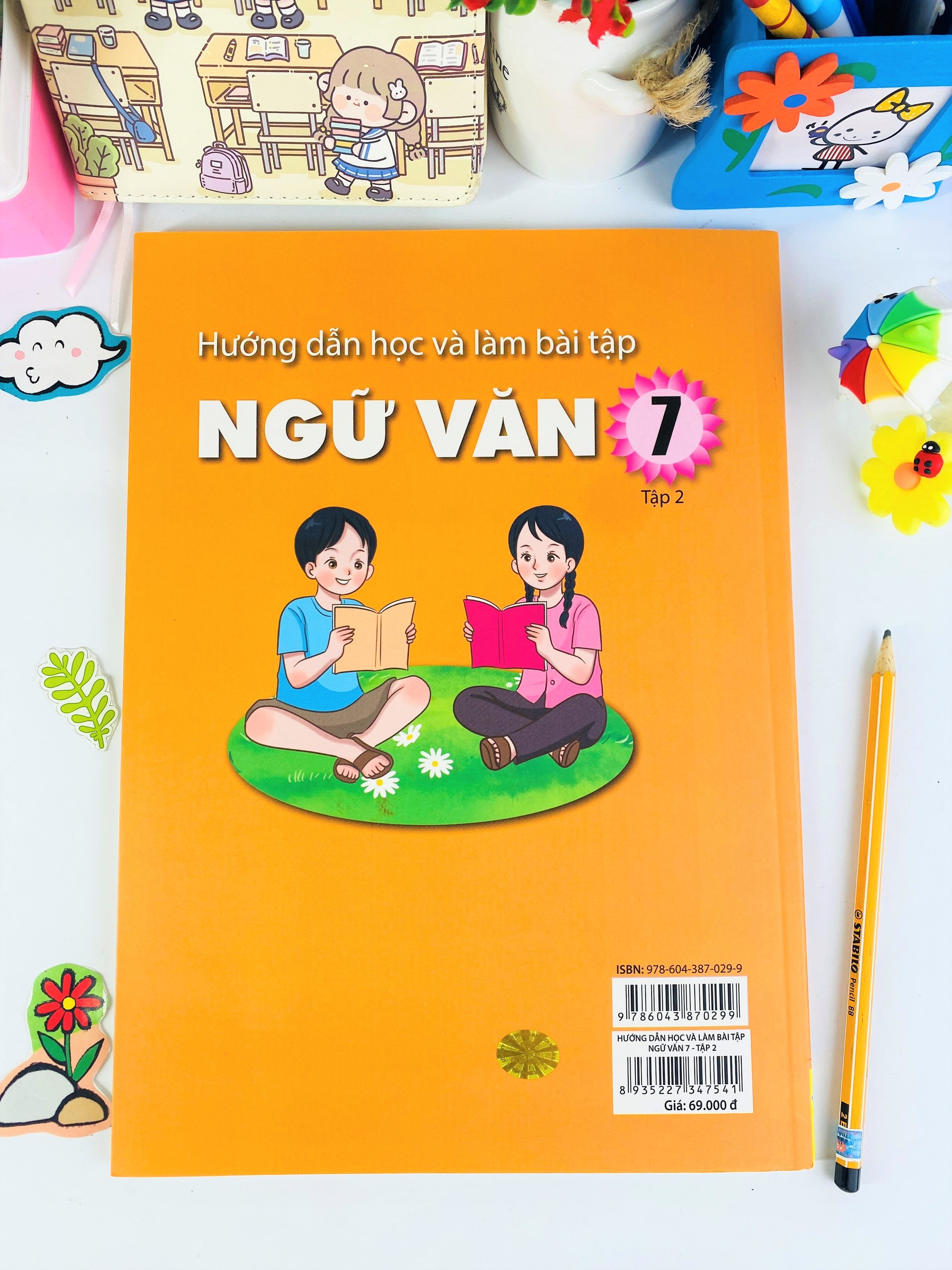 Sách - Hướng Dẫn Học Và Làm Bài Tập Ngữ Văn 7 - Tập 2 - Biên soạn theo chương trình GDPT mới - Bộ sách Kết Nối - ndbooks