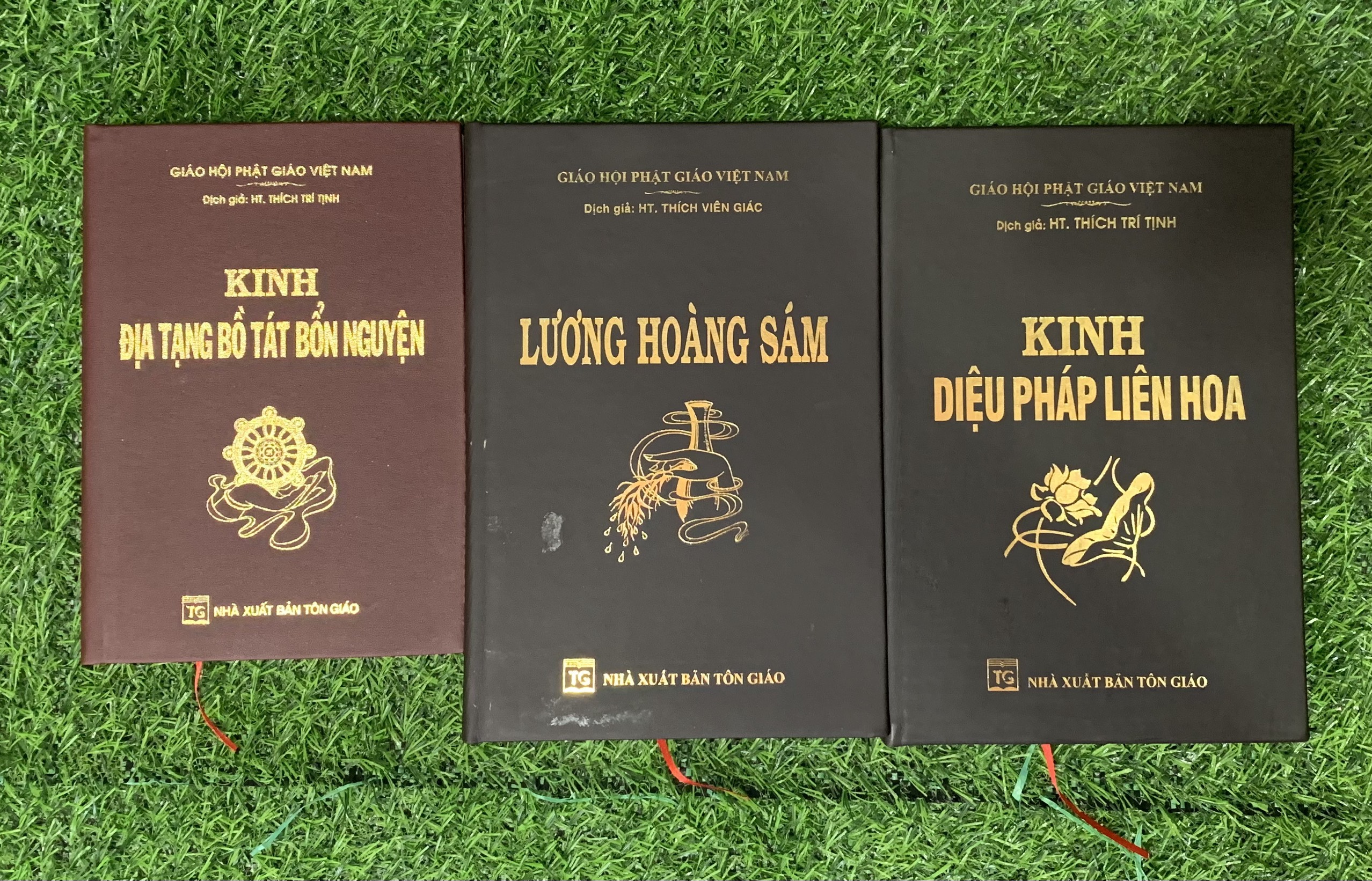 Sách- Kinh Diệu Pháp Liên Hoa - Kinh Pháp Hoa (Bìa Da)