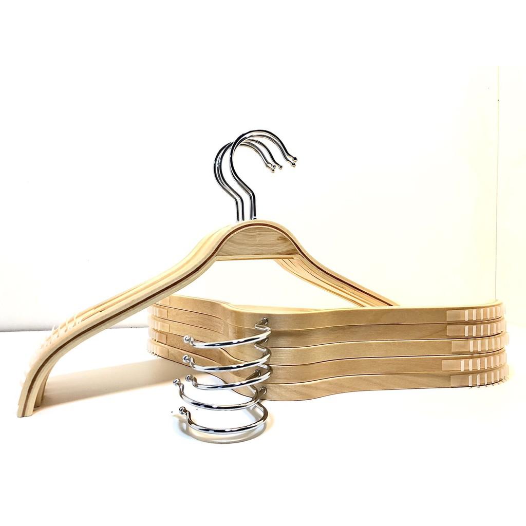 Móc quần áo, móc vai tre trẻ em bằng gỗ size32cm đầu móc xoay 360 độ, có đệm cao su ở vai chống tuột,vết hằn quần áo