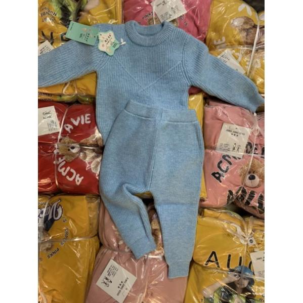 Bộ len qccc cho bé trai bé gái