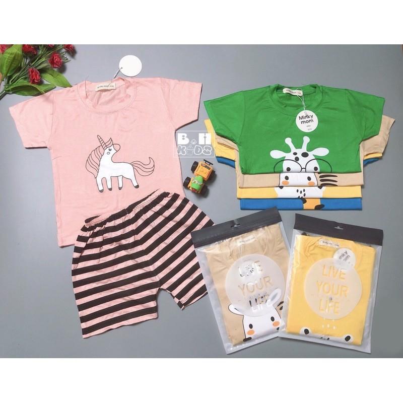 Bộ cộc tay thun lạnh minky mom hoạ tiết bò đeo kính