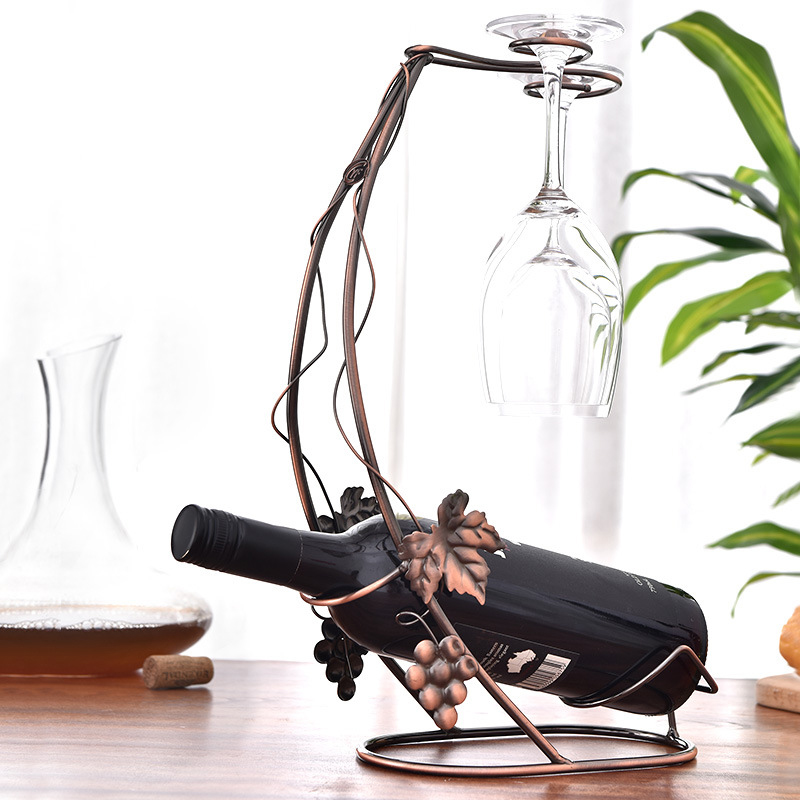 Giá để rượu và treo ly vang