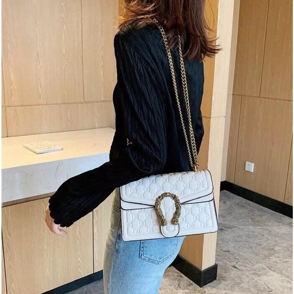 Túi xách cao cấp koa boutique, túi đeo chéo gc đầu rồng xích thời trang QB0990