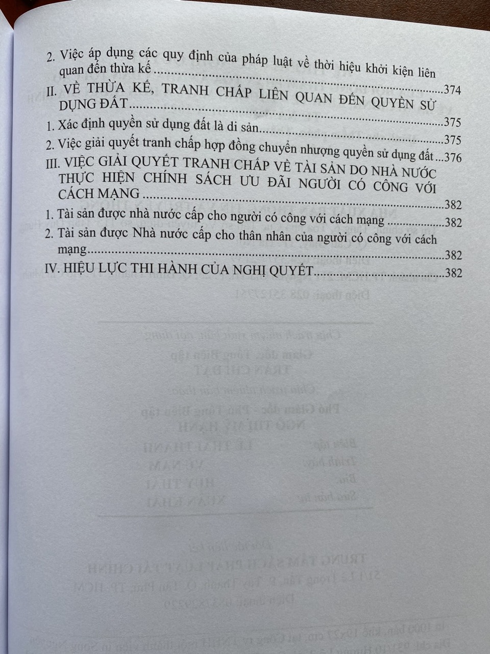 Hệ Thống Các Nghị Quyết Của Hội Đồng Thẩm Phán, Toà Án Nhân Dân Tối Cao Về  Hành Chính, Kinh Tế - Thương Mại và Hôn Nhân Gia Đình Từ Năm 2000 Đến 2023