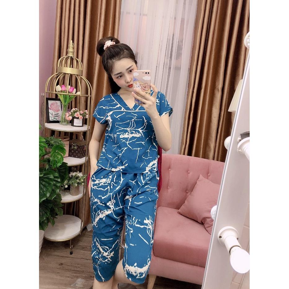 Đồ bộ lửng lụa họa tiết hoa lạ