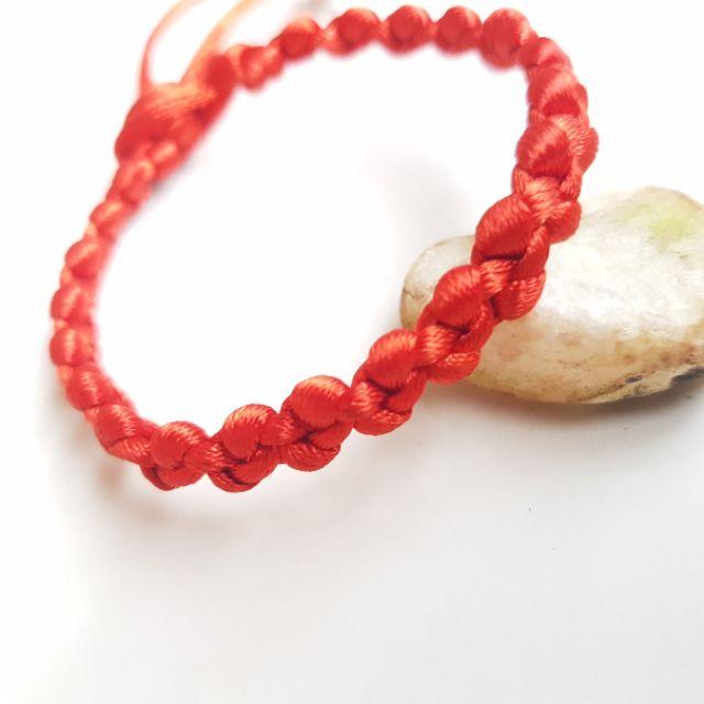 VÒNG TAY CHỈ DÙ ĐỎ TẾT CHỈ