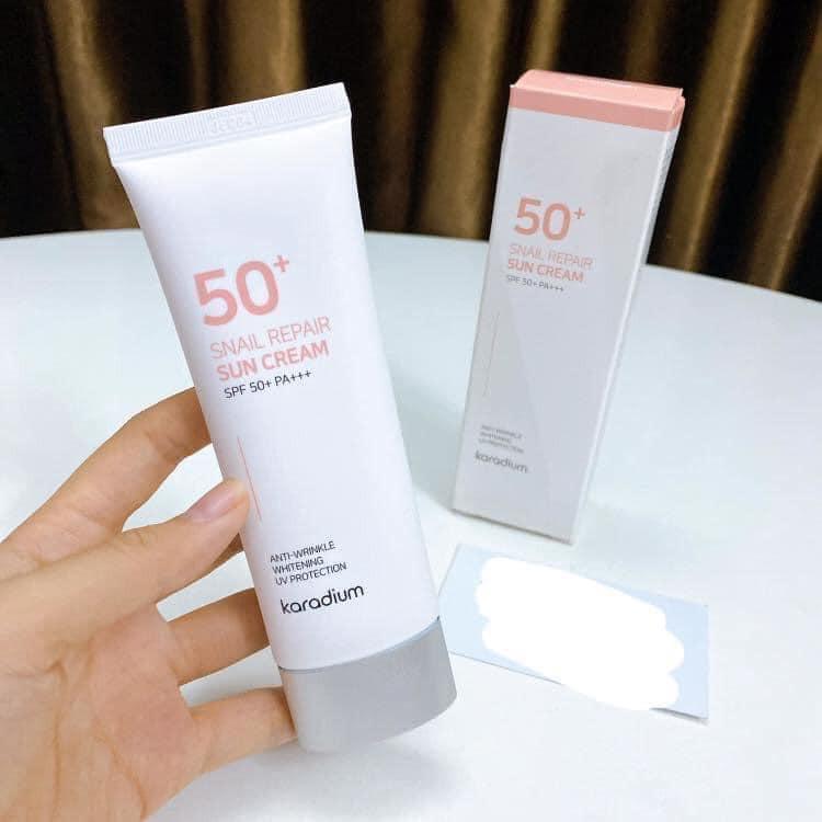 Kem Chống Nắng Karadium Snail Repair Sun Cream SPF 50+ PA+++ Hàn Quốc 70ml