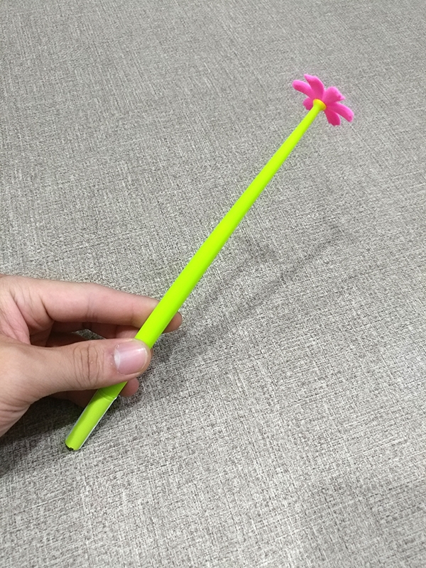 Viết Bic Kim Cỏ Lá Bông