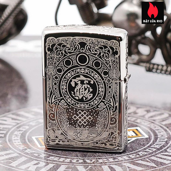 Bật Lửa Zippo 150 Đen Bóng Black Ice Khắc Kỳ Lân Chiêu Tài 5 Mặt – Zippo 150.Kylan