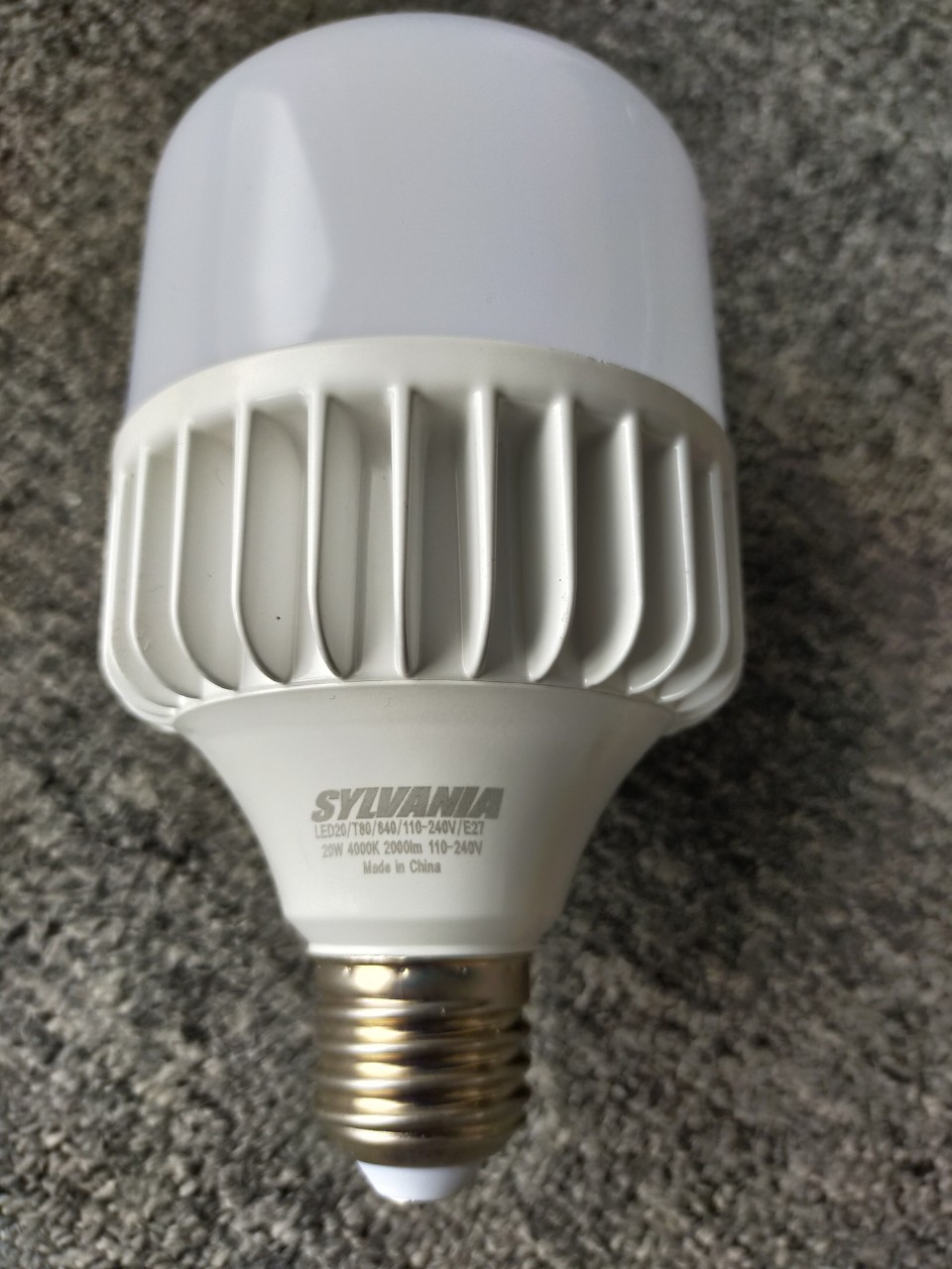BÓNG ĐÈN LED BULB TRỤ SYLVANIA ĐẾ NHÔM NGUYÊN KHỐI E27 20W ÁNH SÁNG TRUNG TÍNH 4000K - - TIẾT KIỆM ĐIỆN NĂNG
