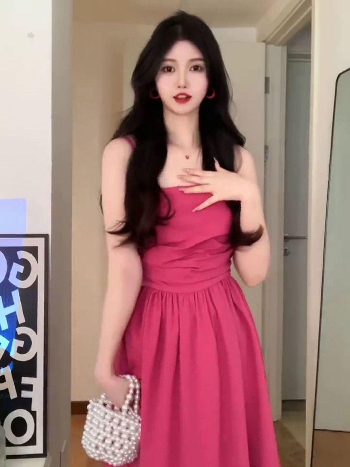 TOBE1SHOP Tea Break French Rose Sling Dress Trẻ em mùa hè 2023 Thắt lưng lộ ra váy dài nghỉ mát bên bờ biển gầy