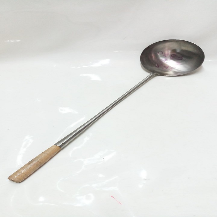 VÁ TÙ INOX CỰC ĐẠI ĐƯỜNG KÍNH 18CM.