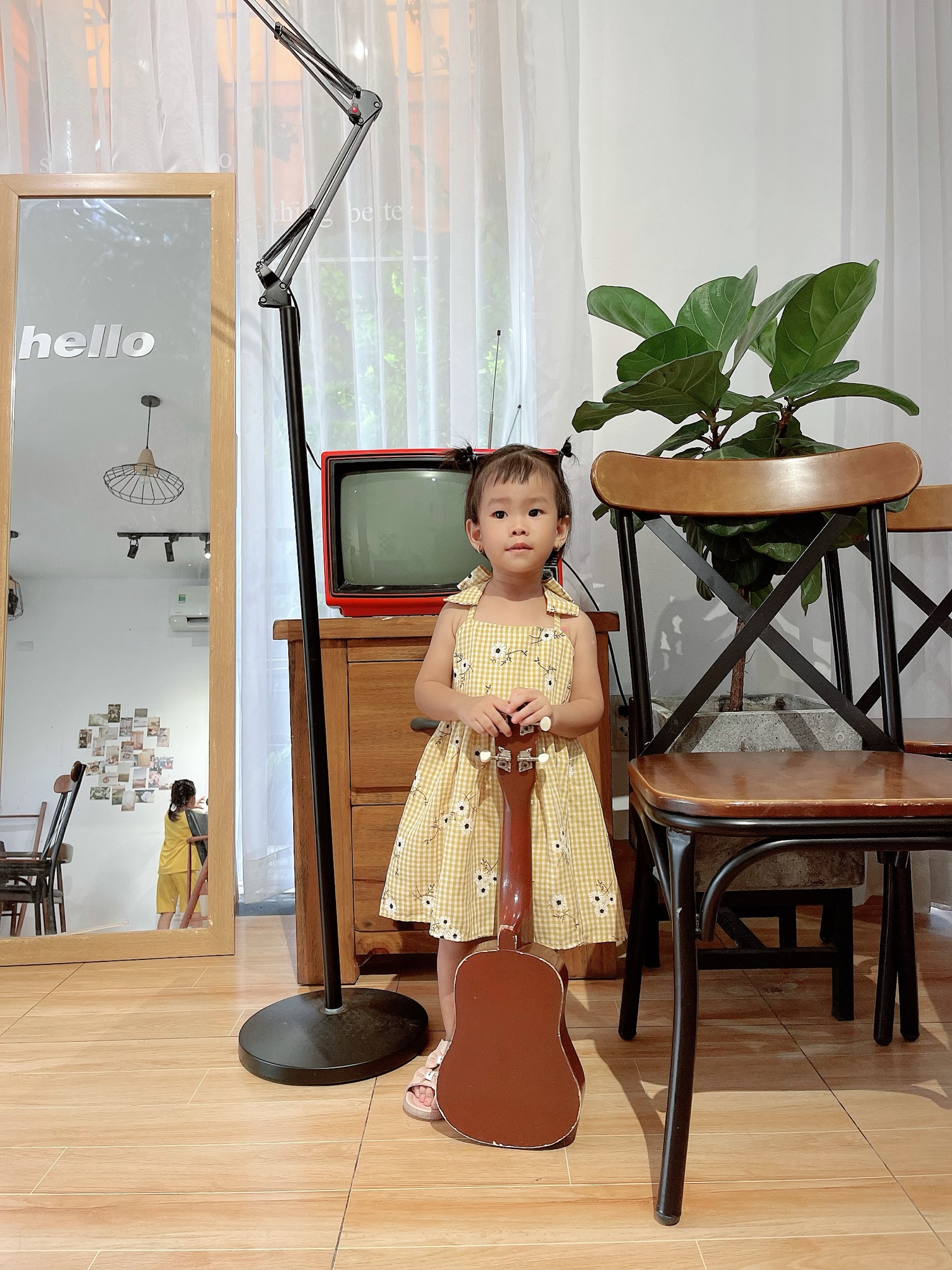 Váy 2 Dây Nơ Caro Hoa Bé Gái 4 Đến 28kg, Đầm Bé Gái Chất Thô Nhật Mềm Mướt