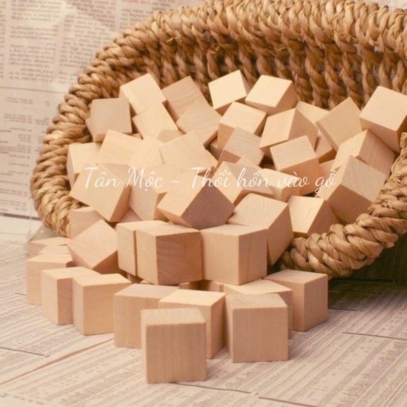 Khối gỗ vuông MỘC kích thước 4x4cm làm từ gỗ nhập khẩu