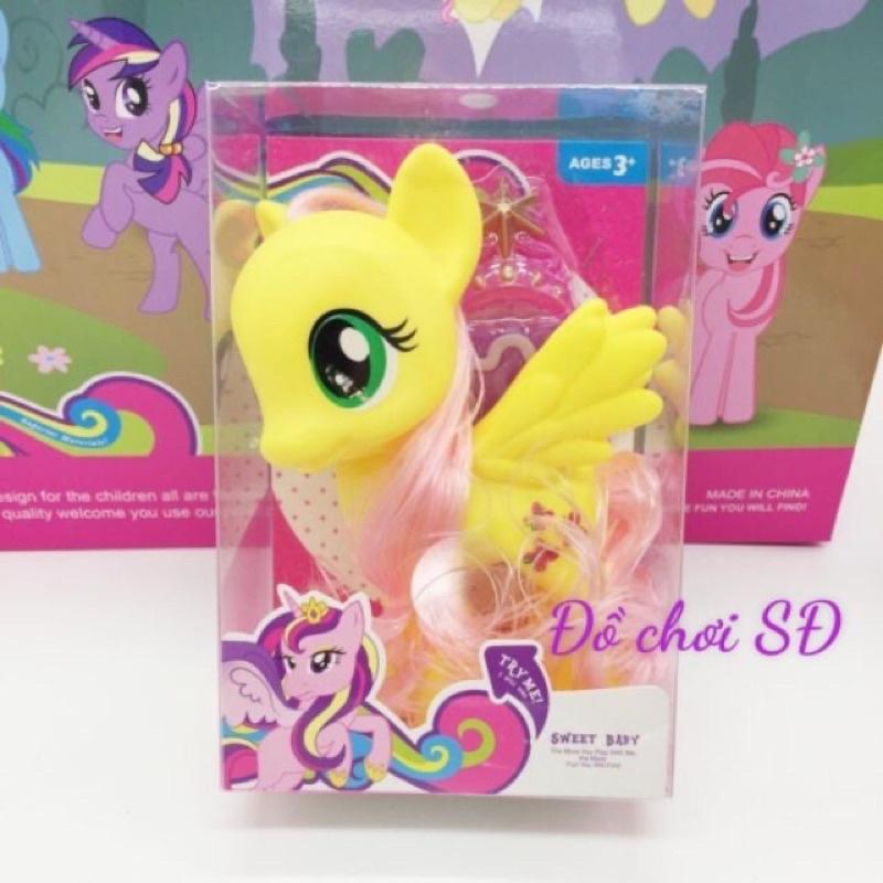 Mô hình ngựa pony - màu vàng