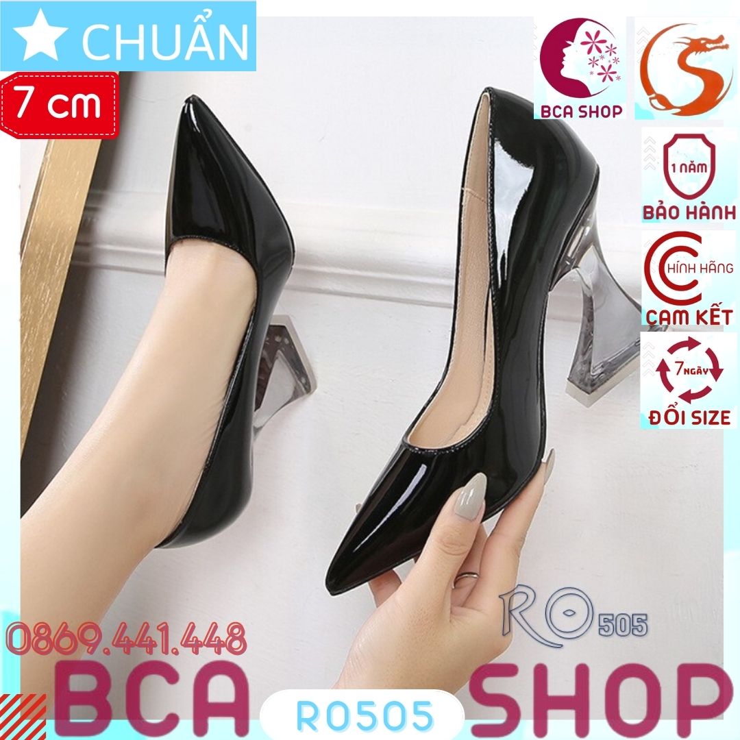 Giày cao gót nữ bít mũi 7p RO505 ROSATA tại BCASHOP đế trong suốt cách điệu, sang trọng và đẳng cấp - màu đen