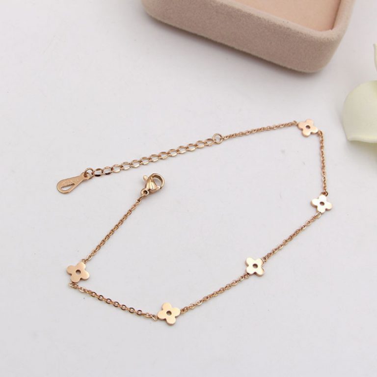 Lắc Chân Hoa Nhỏ Titan Ko Han Rỉ TT 3822