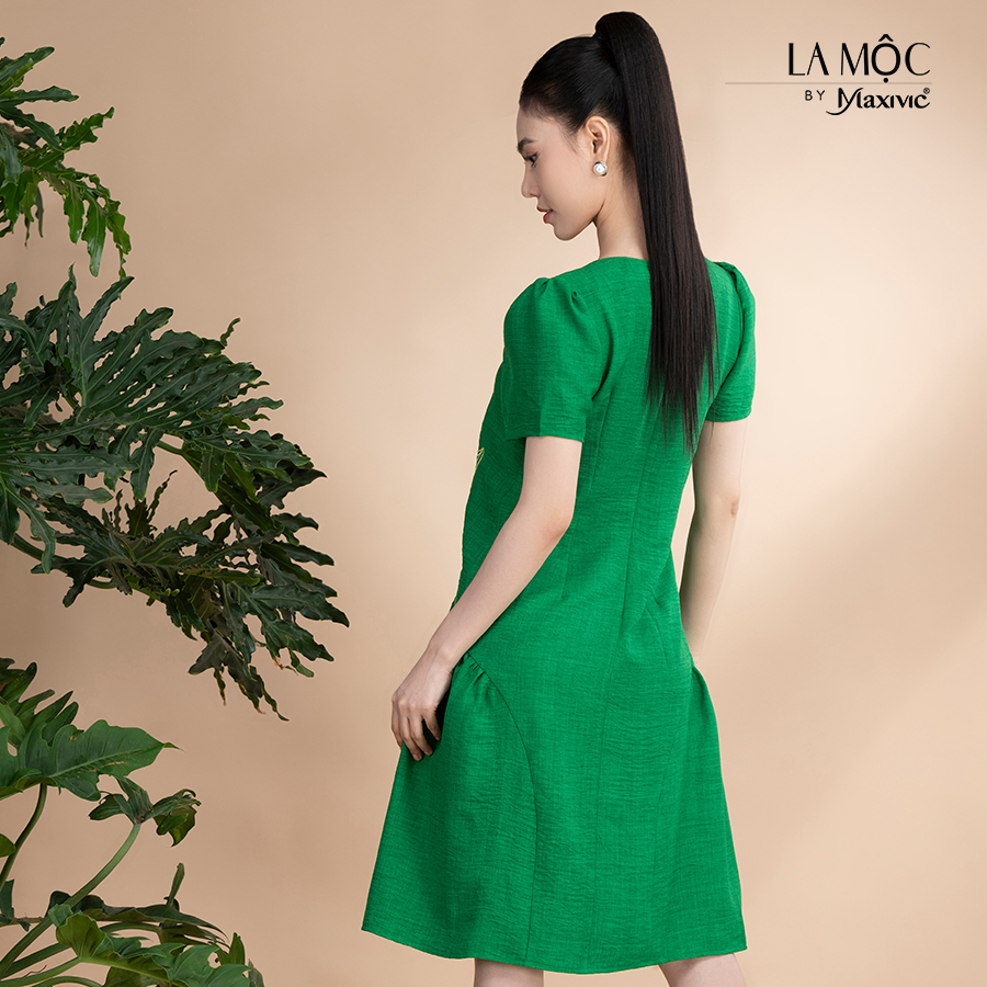 Đầm xô lụa xanh thêu tay phồng La Mộc LM022422
