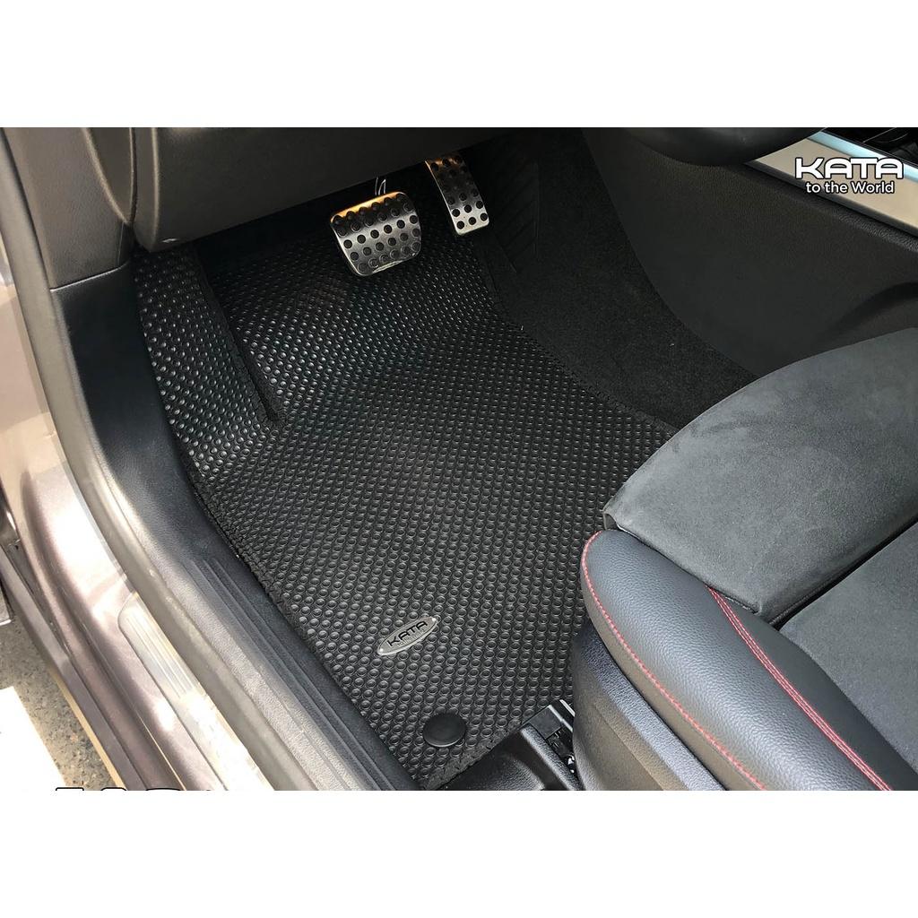 Thảm lót sàn ô tô KATA cho xe Mercedes GLA - Khít với sàn xe, Chống trơn, Không mùi, Không ẩm mốc